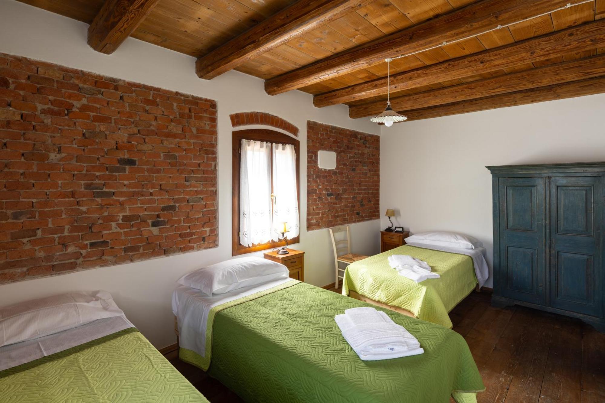 Locanda Ca'Vejo Srl Megliadino San Vitale Exterior photo